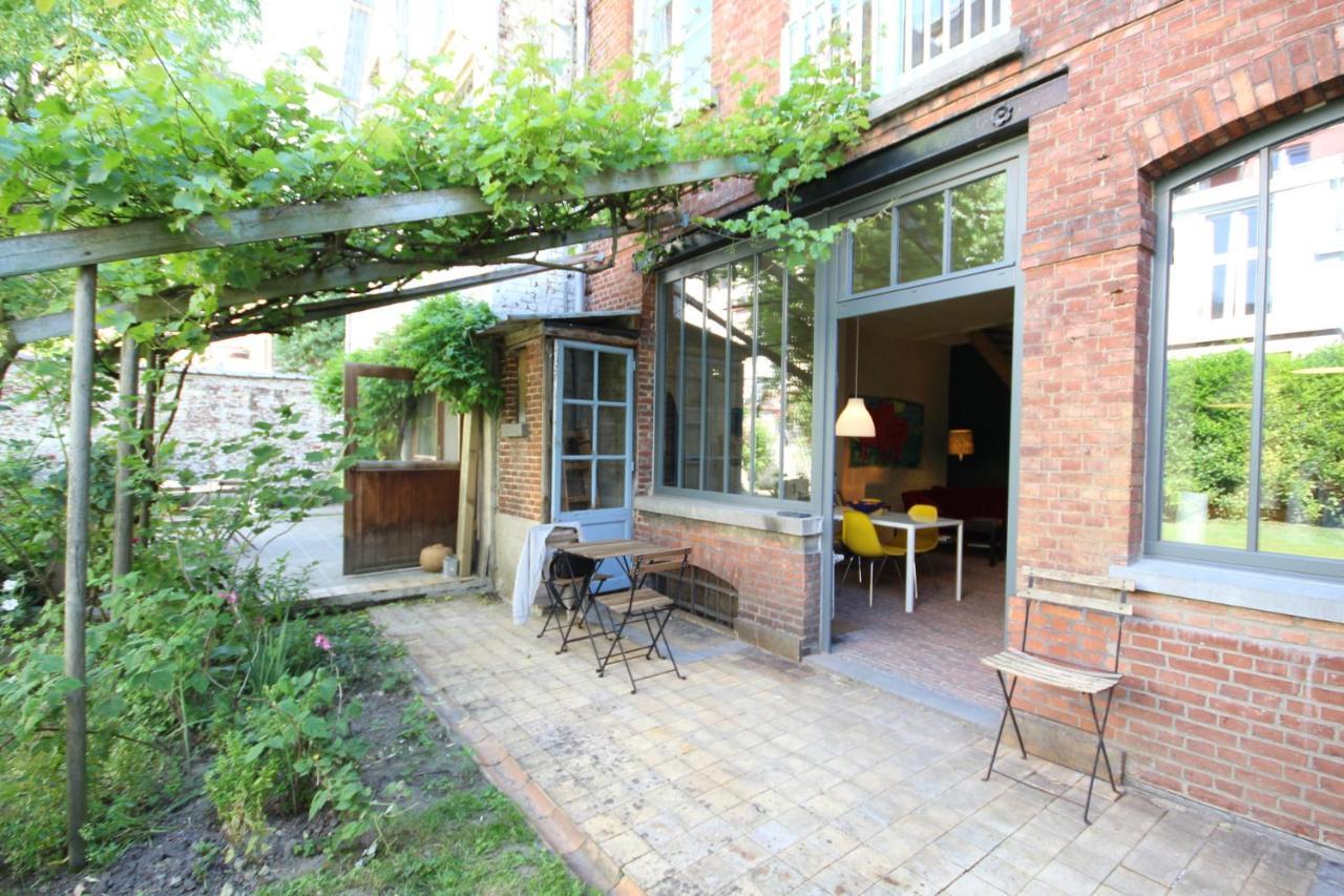 La Maison Du Fond Du Jardin Ixelles Exterior photo